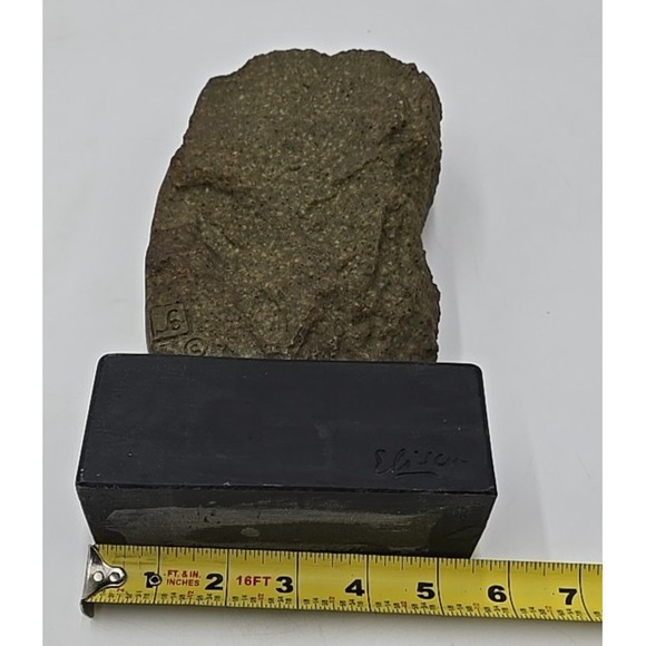 Frank‎ Eliscu signed Olive Green Owl Sculpture and base "Owl Mother And Chick" - Picture 11 of 12